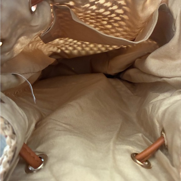 Tan Woven Straw Hollow Bucket Crossbody Bag Handbag Tan - Picture 9 of 12